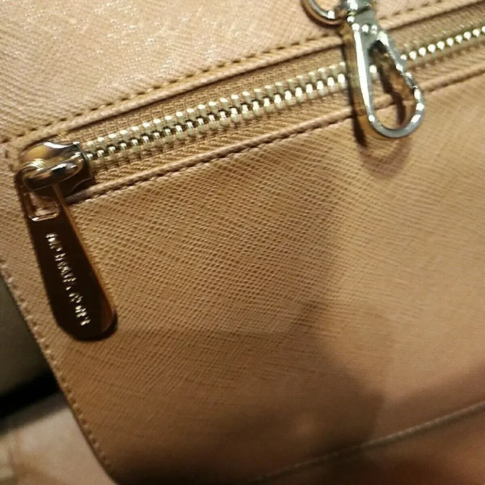 Michael Kors Tan Leather Handbag Large Tote Shopper Bag EUC